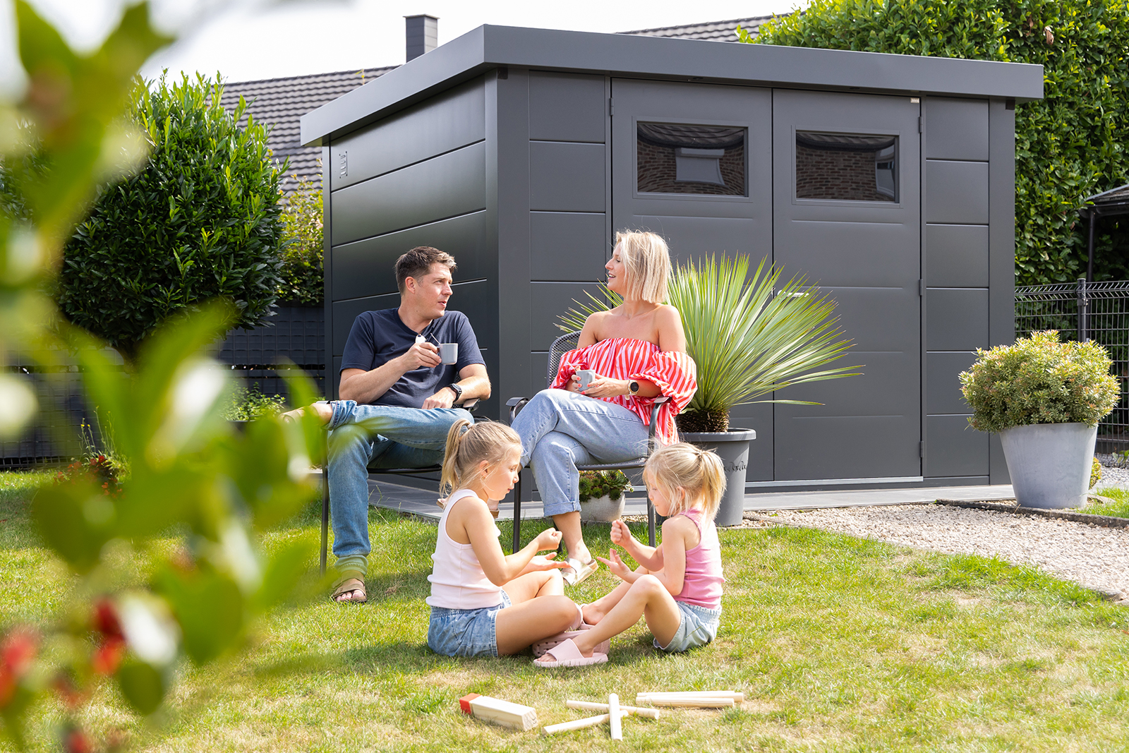 Classico 3330 Anthrazit: stilvoller Stauraum für den Garten
